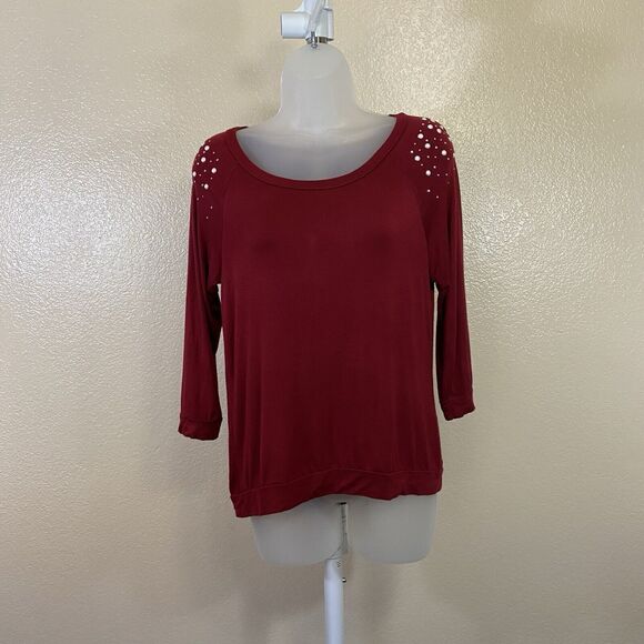 Women's OCASION Embellished Red Top Size Large Rayon & Spandex - Picture 1 of 5